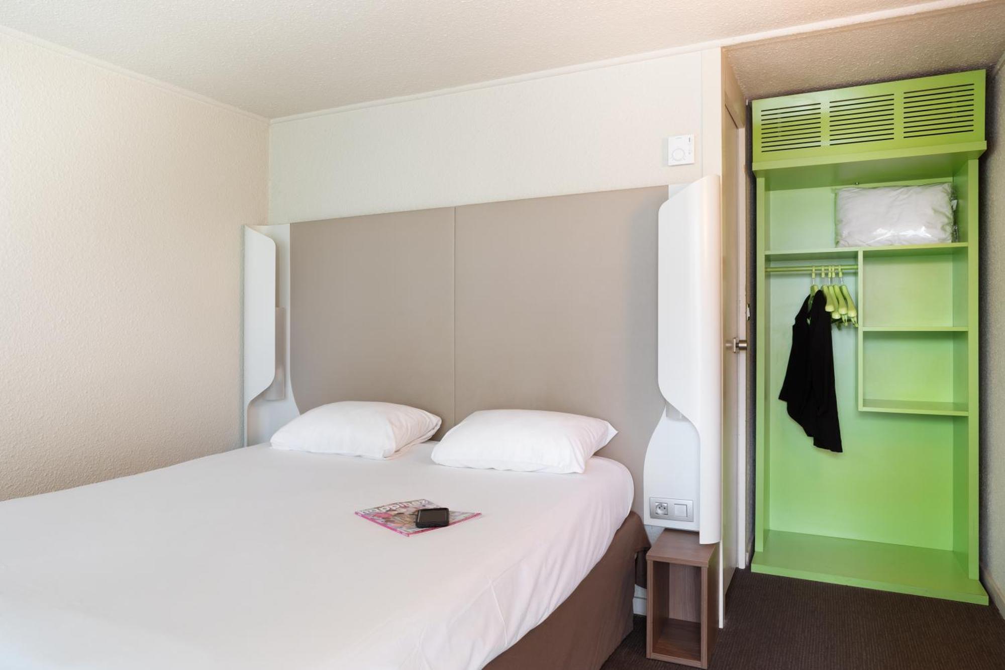 Hotel Morangis Orly Exterior photo
